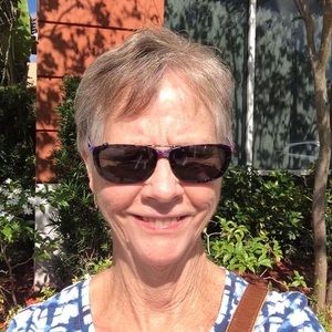 Meet your Posher, Jonelle